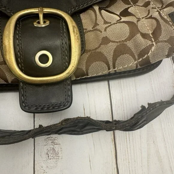 Coach Black Leather Bleeker Beige Canvas C’s Flap Shoulder Bag 11434 10” PROJECT - Picture 3 of 8